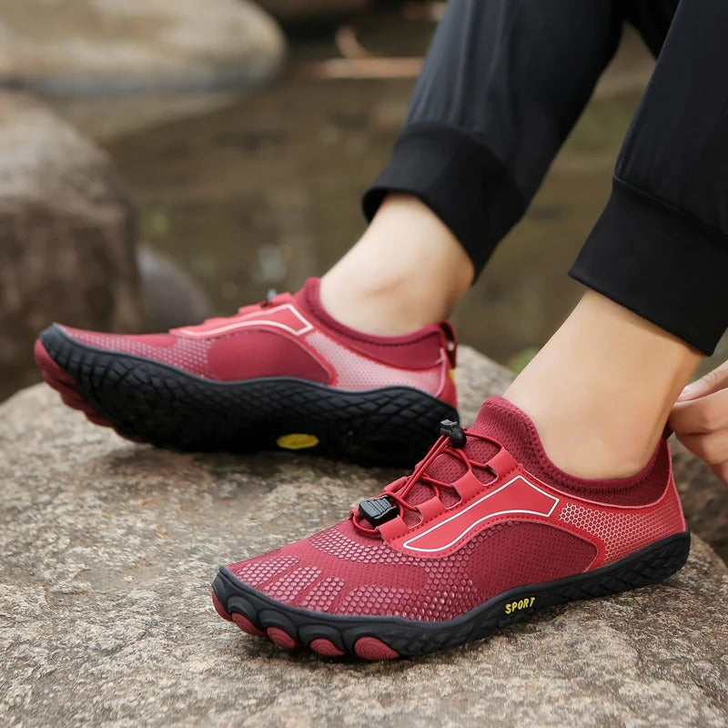 Multifunctional indoor and outdoor water shoes 